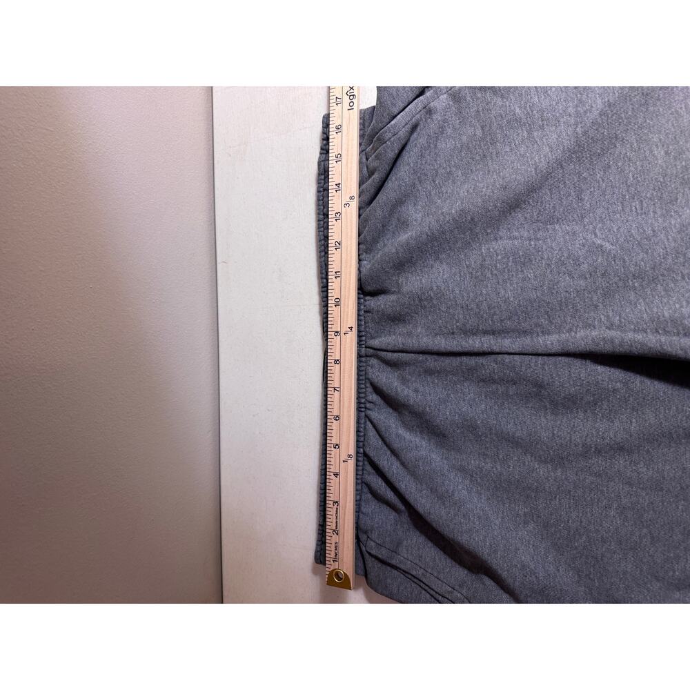 Nike Dri-FIT Men’s Large Gray Standard Fit Athletic Training Shorts - Picture 8 of 8